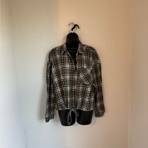 No Boundaries Green Flannel Size XXL